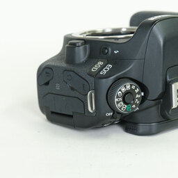 Canon EOS 80D