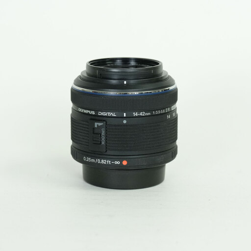 OLYMPUS M.ZUIKO DIGITAL 14-42mm F3.5-5.6IIR ブラック