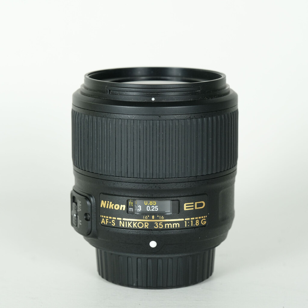 Nikon AF-S NIKKOR 35mm f/1.8G ED
