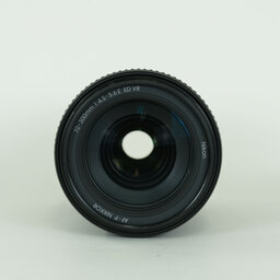 Nikon AF-P NIKKOR 70-300mm f/4.5-5.6E ED VR Nikon AF-P NIKKOR 70-300mm f/4.5-5.6E ED VR