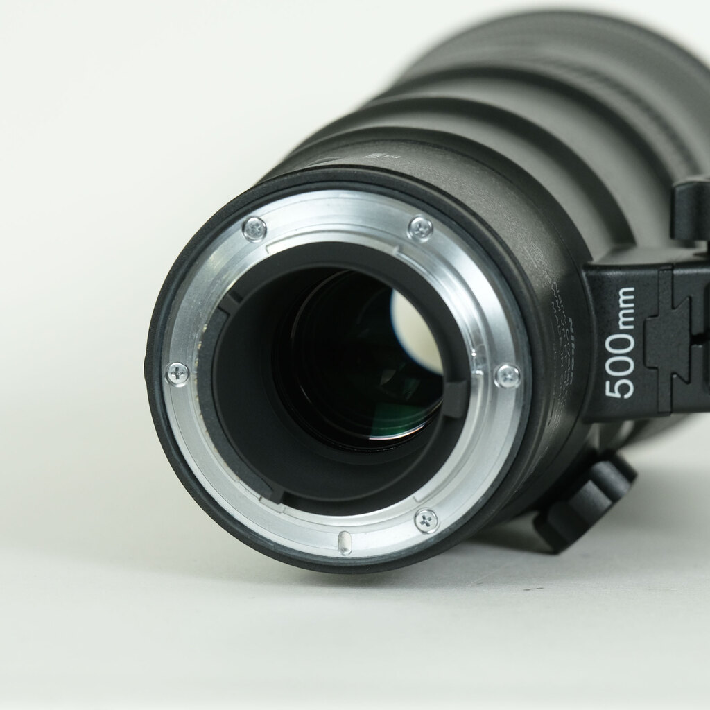 Nikon AF-S NIKKOR 500mm f/5.6E PF ED VR