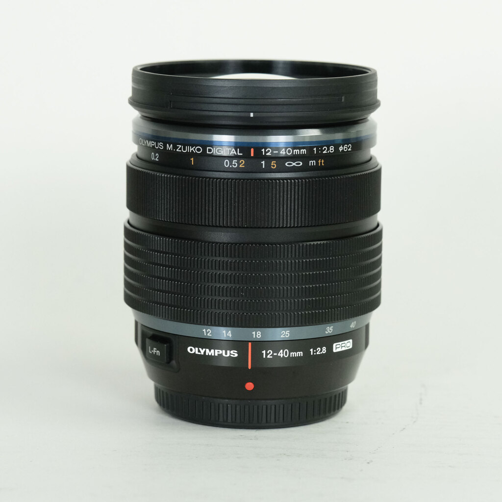 OLYMPUS M.ZUIKO DIGITAL ED 12-40mm F2.8 PRO OLYMPUS M.ZUIKO DIGITAL ED 12-40mm F2.8 PRO