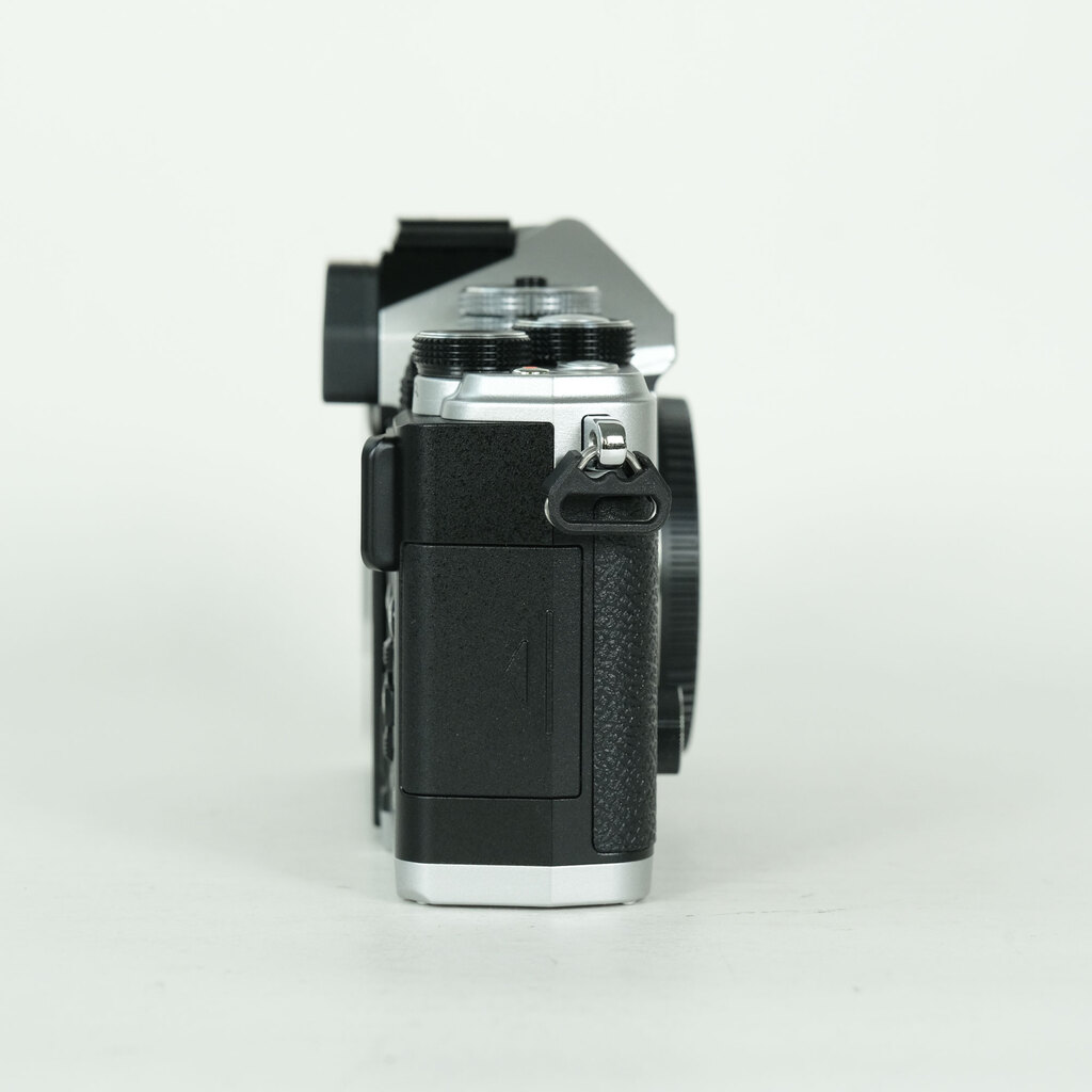 OM SYSTEM OM-3の出品 | ONE SCENE（ワンシーン）