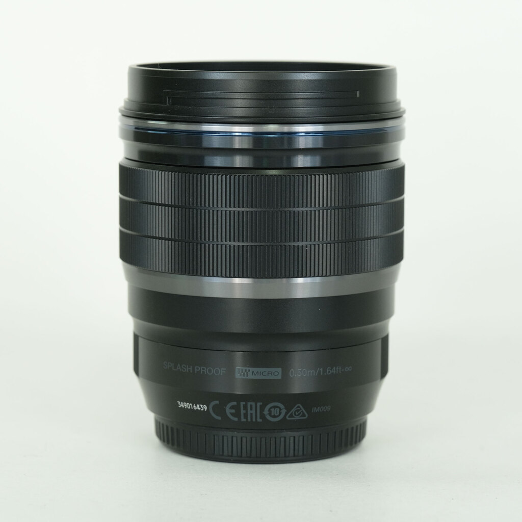 OLYMPUS M.ZUIKO DIGITAL ED 45mm F1.2 PRO OLYMPUS M.ZUIKO DIGITAL ED 45mm F1.2 PRO