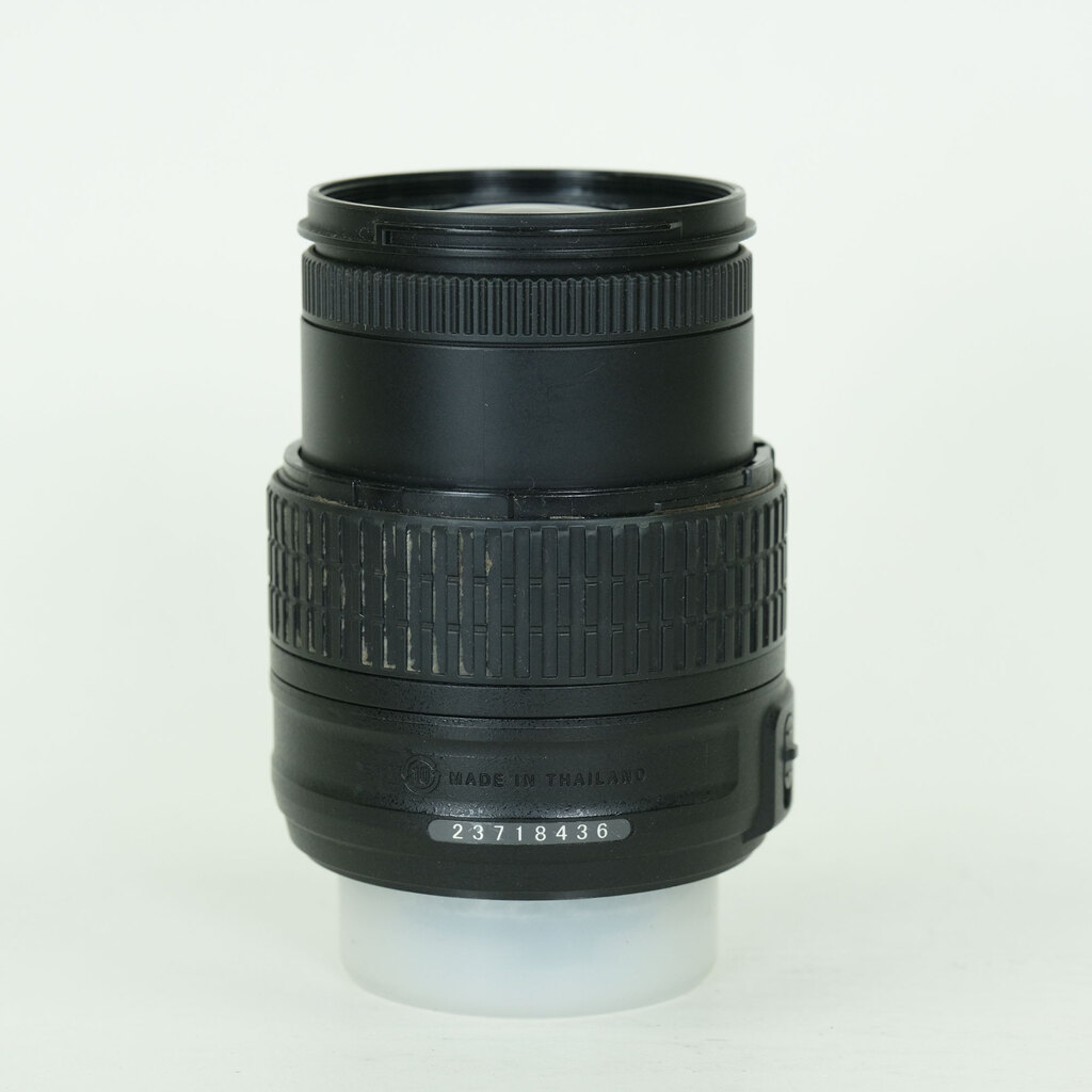 Nikon AF-S DX NIKKOR 18-55mm f3.5-5.6G VR II