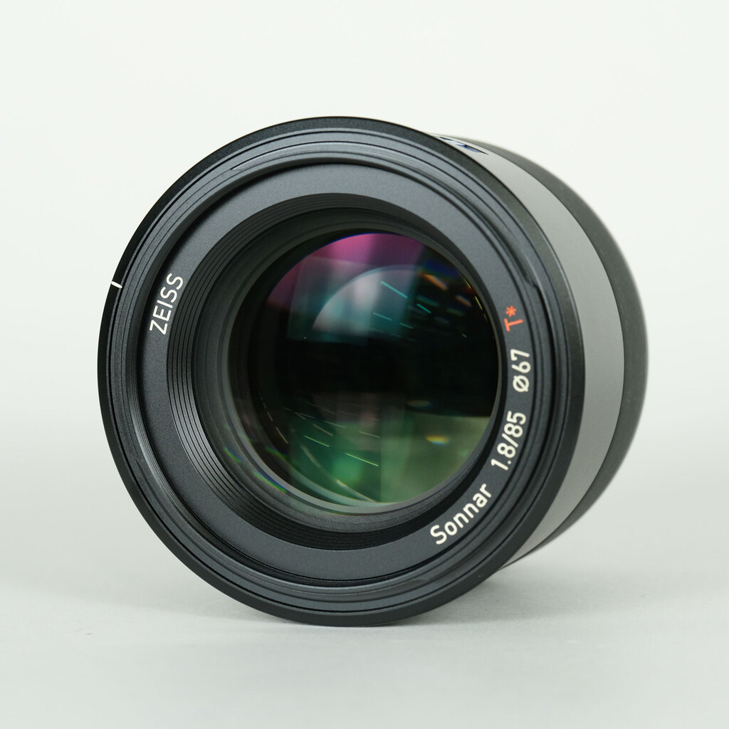 Carl Zeiss Batis 1.8/85 [ソニーE用]の出品 | ONE SCENE（ワンシーン）