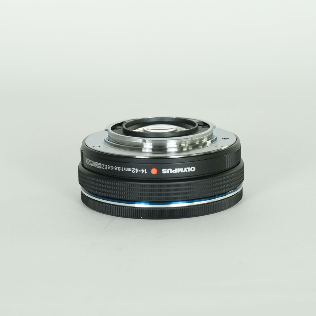 OLYMPUS M.ZUIKO DIGITAL ED 14-42mm F3.5-5.6 EZ ブラック OLYMPUS M.ZUIKO DIGITAL ED 14-42mm F3.5-5.6 EZ ブラック