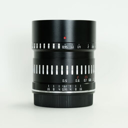 銘匠光学 TTArtisan 50mm F0.95 C (ライカSL/TL 用) ブラック×シルバー