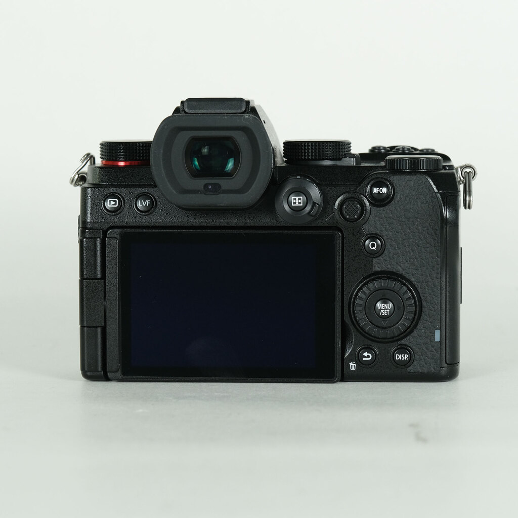 Panasonic LUMIX DC-S5の出品 | ONE SCENE（ワンシーン）