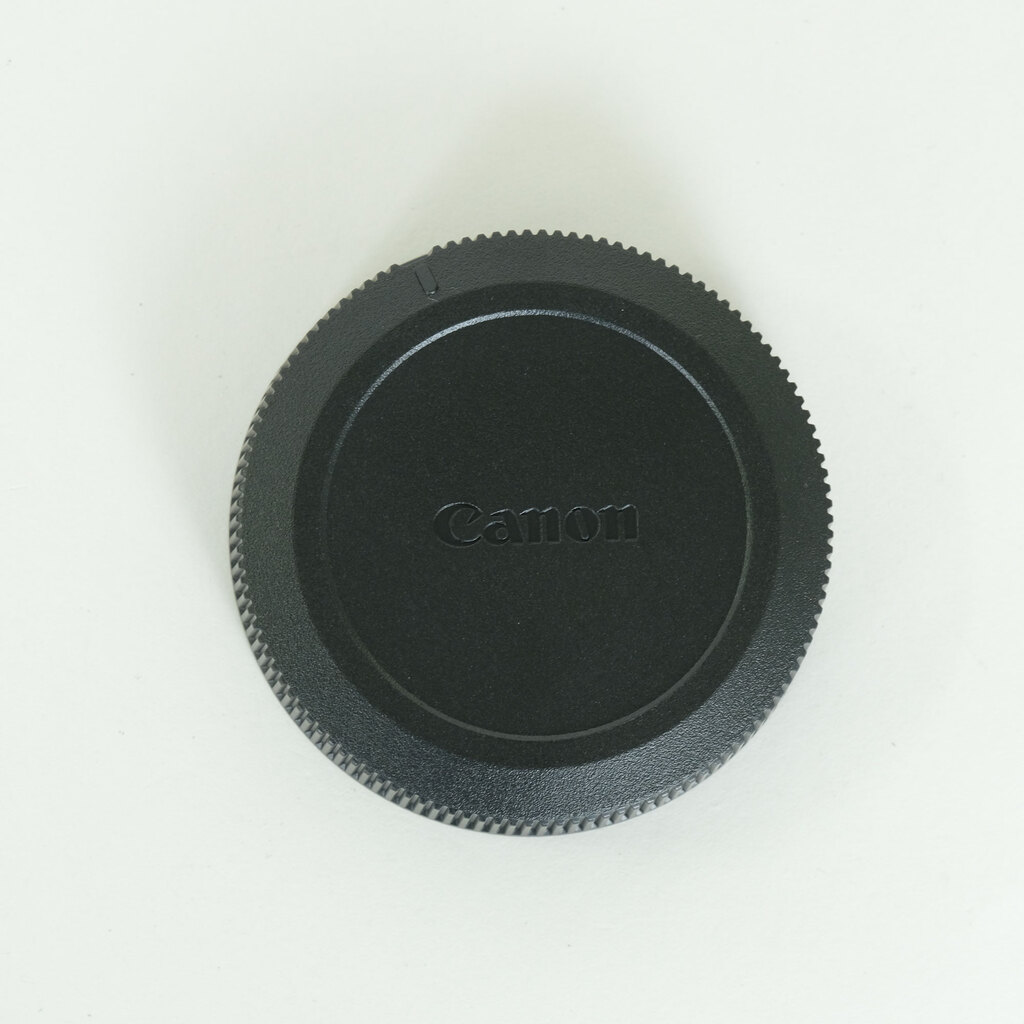 Canon RF50mm F1.8 STM Canon RF50mm F1.8 STM