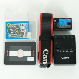 Canon EOS 90D