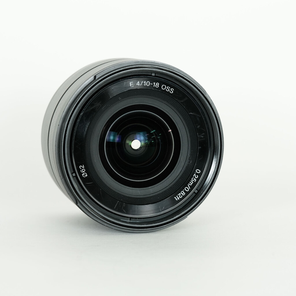 SONY E 10-18mm F4 OSS SEL1018