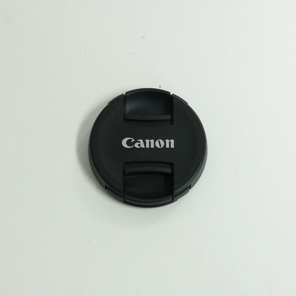 Canon RF35mm F1.8 MACRO IS STM