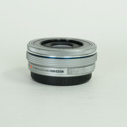 OLYMPUS M.ZUIKO DIGITAL ED 14-42mm F3.5-5.6 EZ シルバー