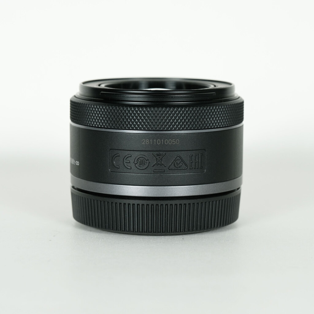Canon RF50mm F1.8 STM