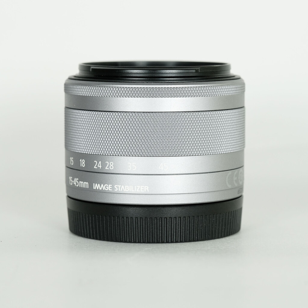 Canon EF-M15-45mm F3.5-6.3 IS STM