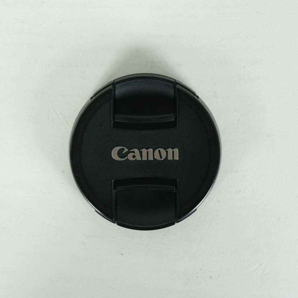 Canon EF-S18-55mm F4-5.6 IS STM