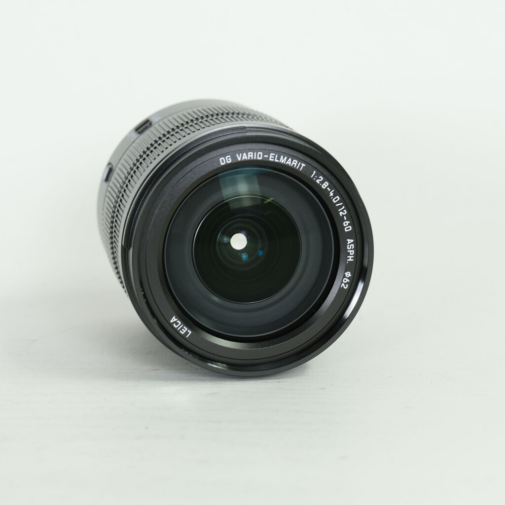 Panasonic LEICA DG VARIO-ELMARIT 12-60mm / F2.8-4.0 ASPH. / POWER O.I.S.