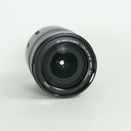 Panasonic LEICA DG VARIO-ELMARIT 12-60mm / F2.8-4.0 ASPH. / POWER O.I.S.