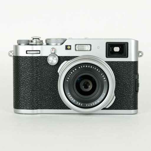 FUJIFILM X100F シルバー FUJIFILM X100F シルバー