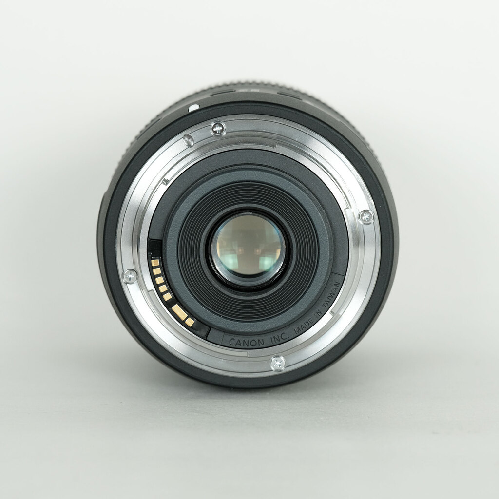 Canon EF-S18-135mm F3.5-5.6 IS USM