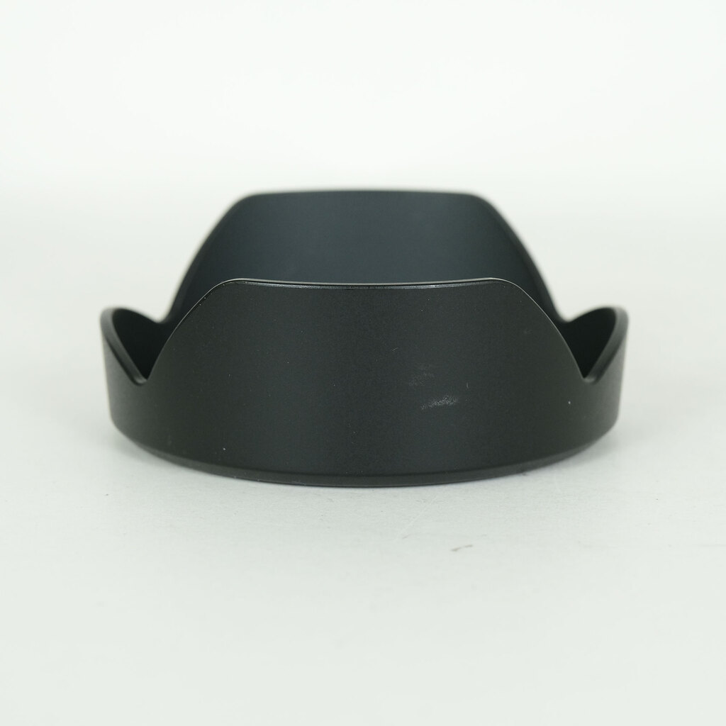 Canon EF-S10-18mm F4.5-5.6 IS STM