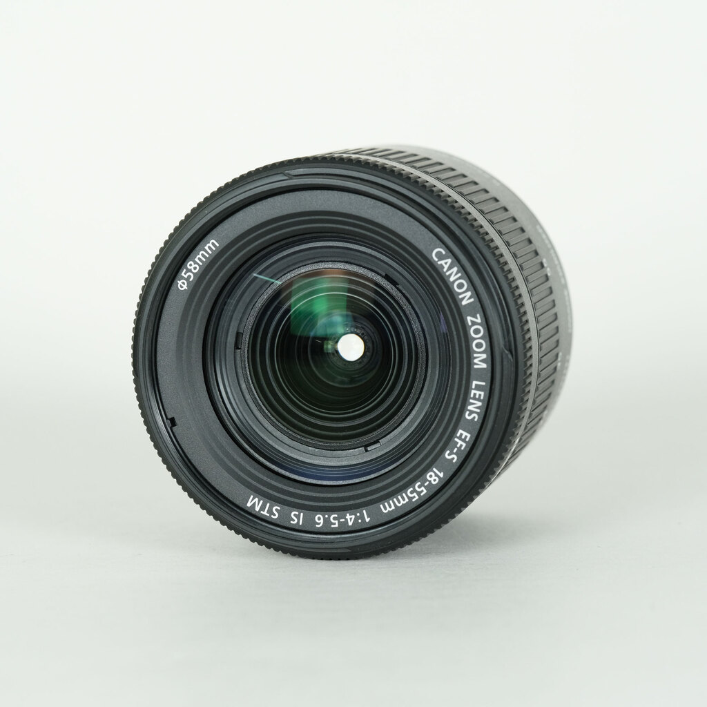 Canon EF-S18-55mm F4-5.6 IS STM