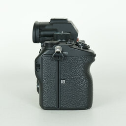 SONY α7 III（ILCE-7M3）