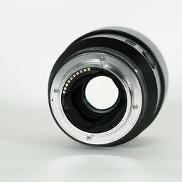 SONY FE 85mm F1.8 SEL85F18