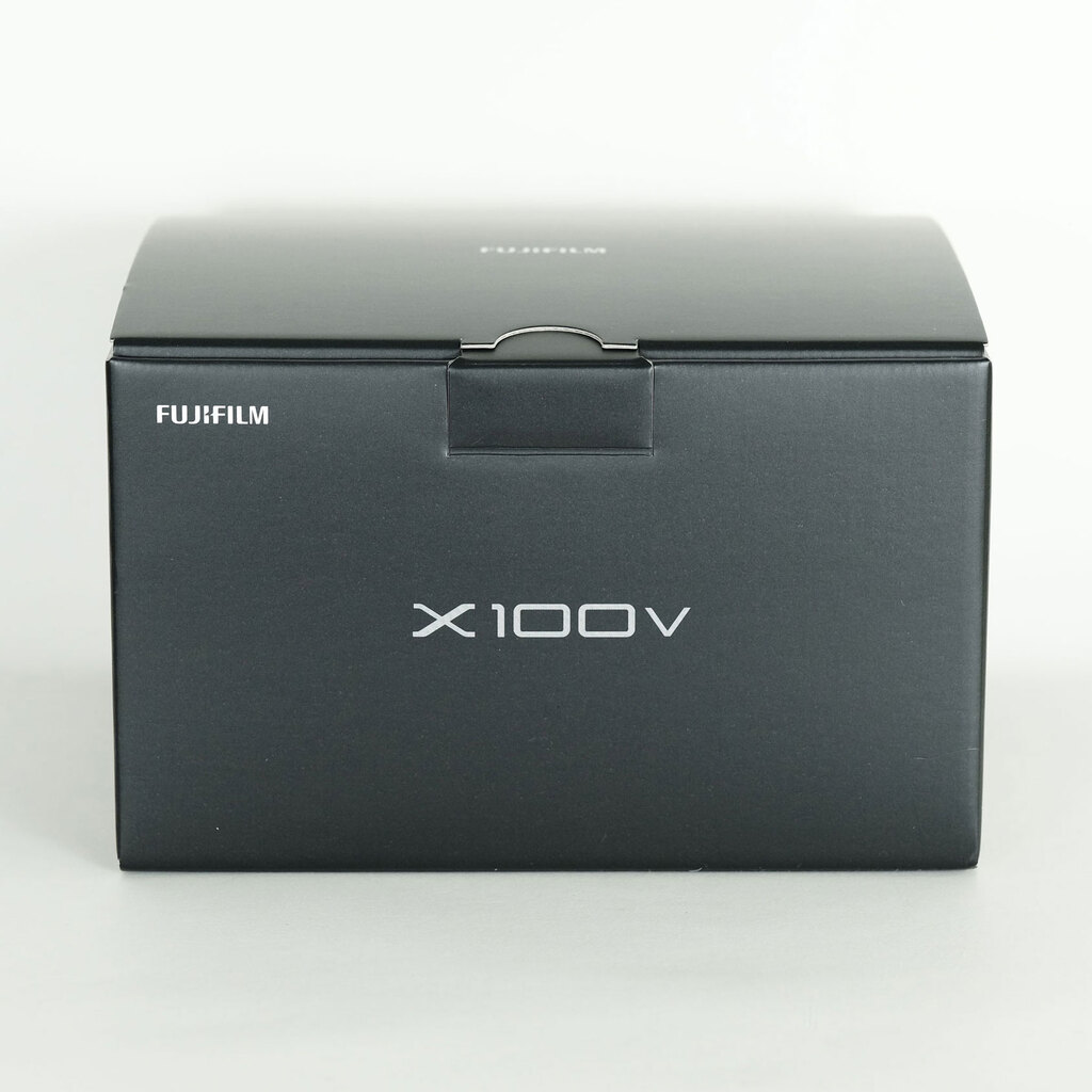 FUJIFILM X100V ブラック