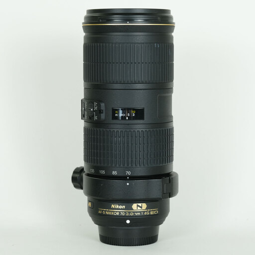 Nikon AF-S NIKKOR 70-200mm f/4G ED VR Nikon AF-S NIKKOR 70-200mm f/4G ED VR