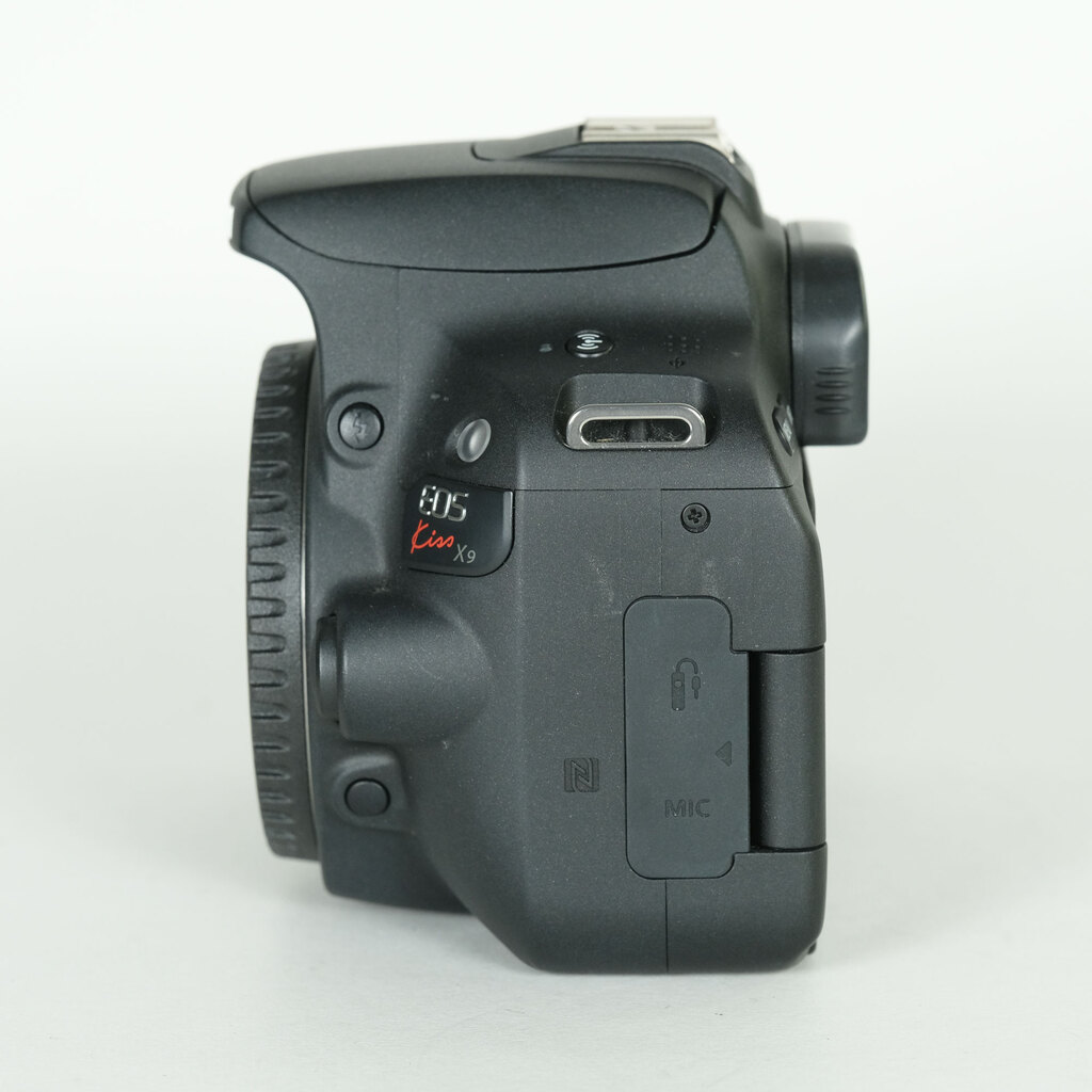 Canon EOS Kiss X9 Canon EOS Kiss X9