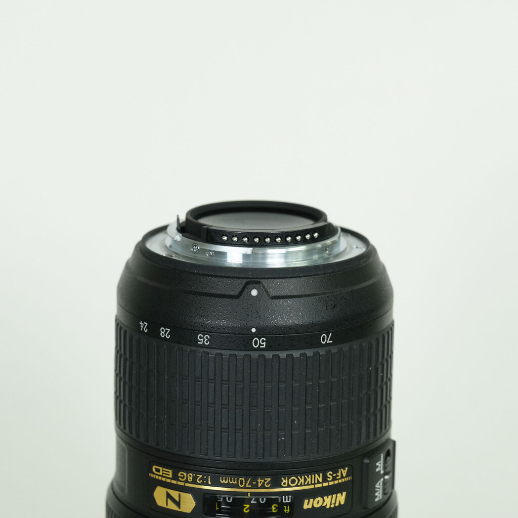 Nikon AF-S NIKKOR 24-70mm f/2.8G ED