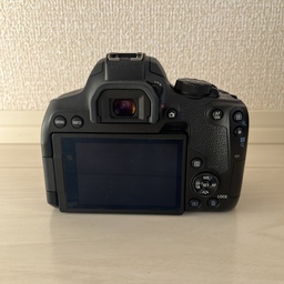 Canon EOS Kiss X10i Canon EOS Kiss X10i