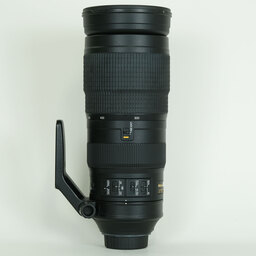 Nikon AF-S NIKKOR 200-500mm f/5.6E ED VR Nikon AF-S NIKKOR 200-500mm f/5.6E ED VR