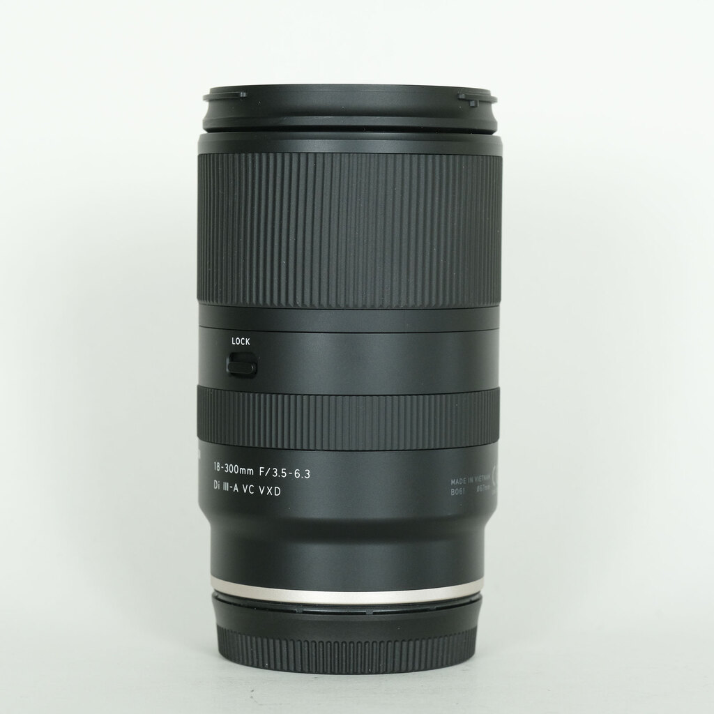 TAMRON 18-300mm F/3.5-6.3 Di III-A VC VXD (Model B061) [キヤノンRF用]