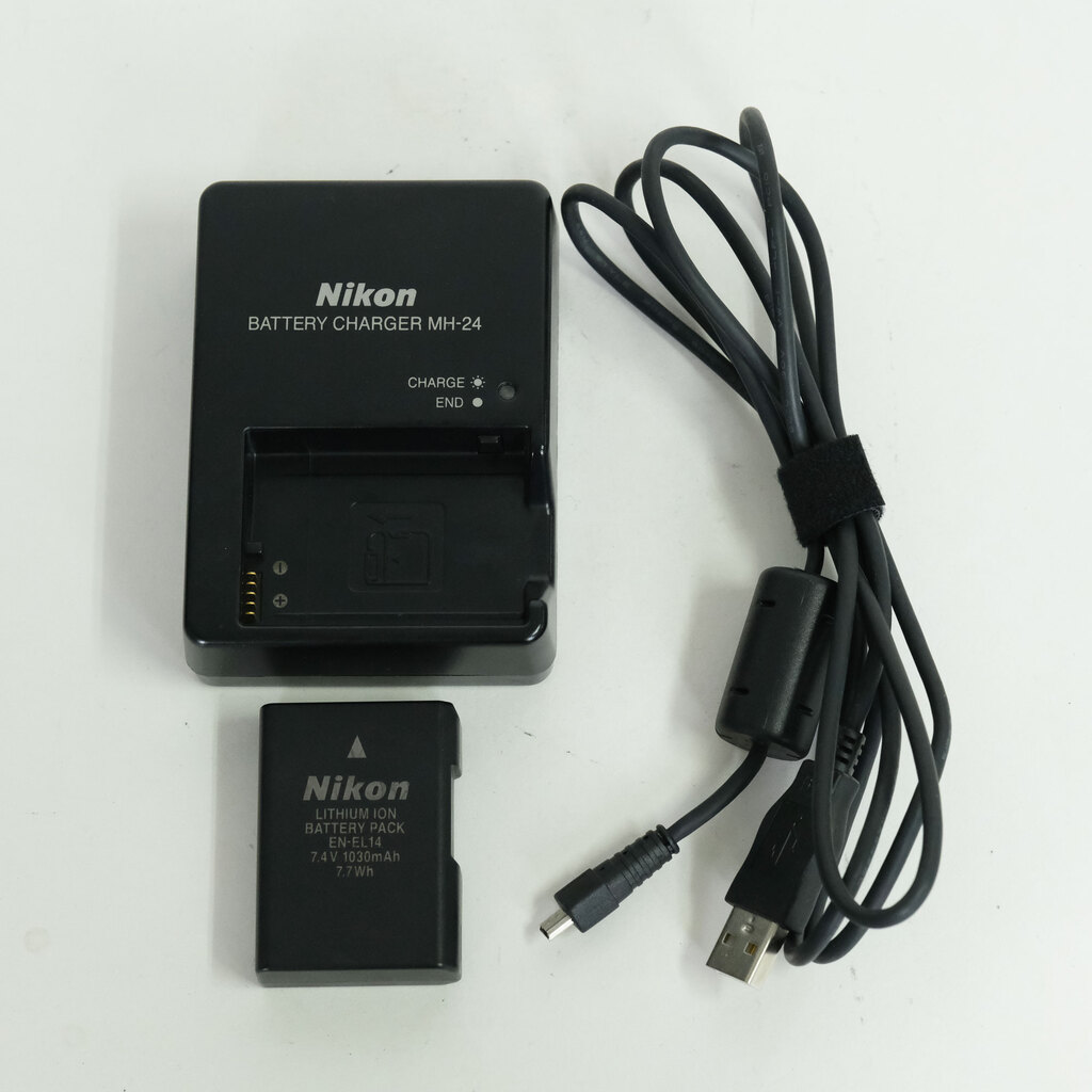 Nikon D5100 ボディ