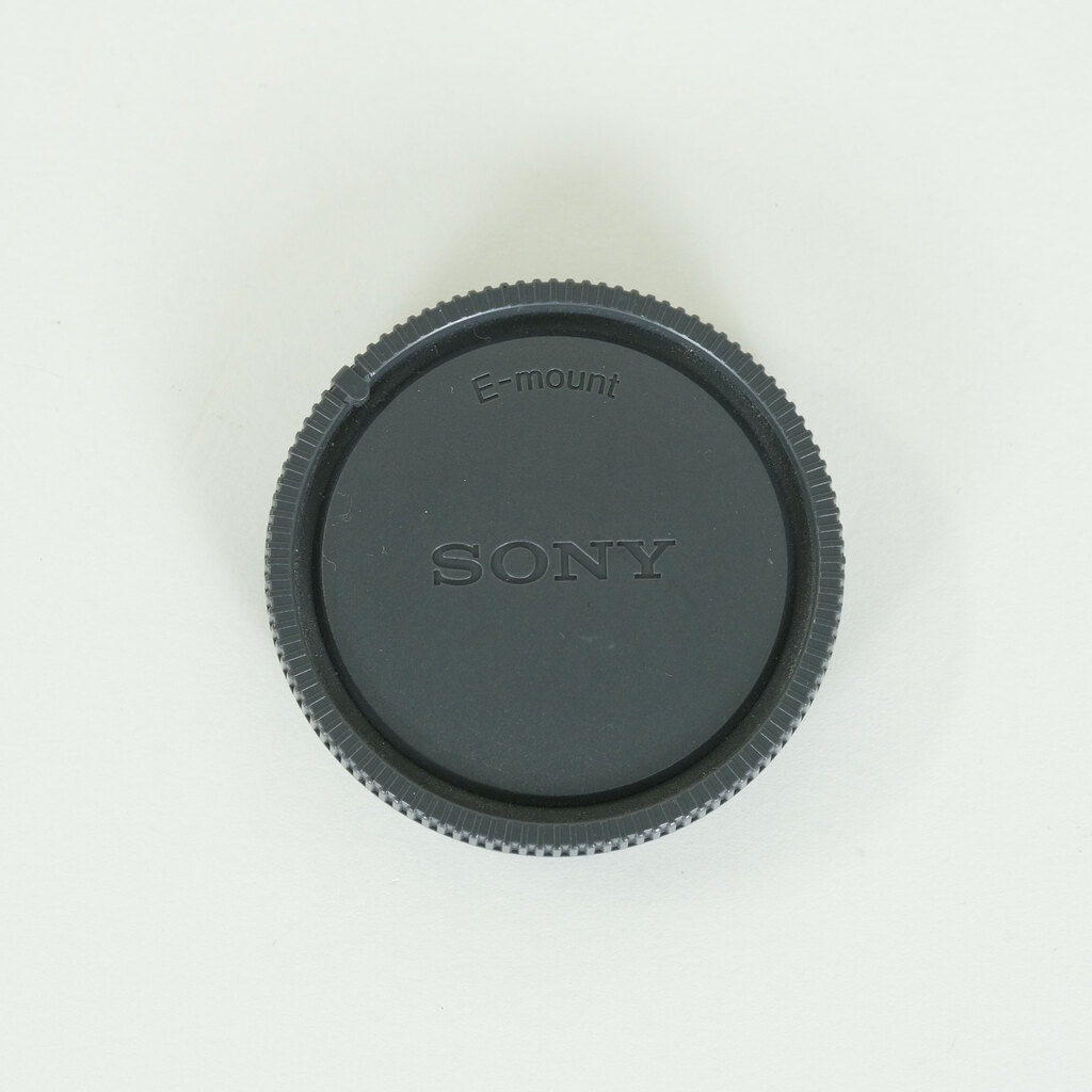 SONY FE 135mm F1.8 GM SEL135F18GM