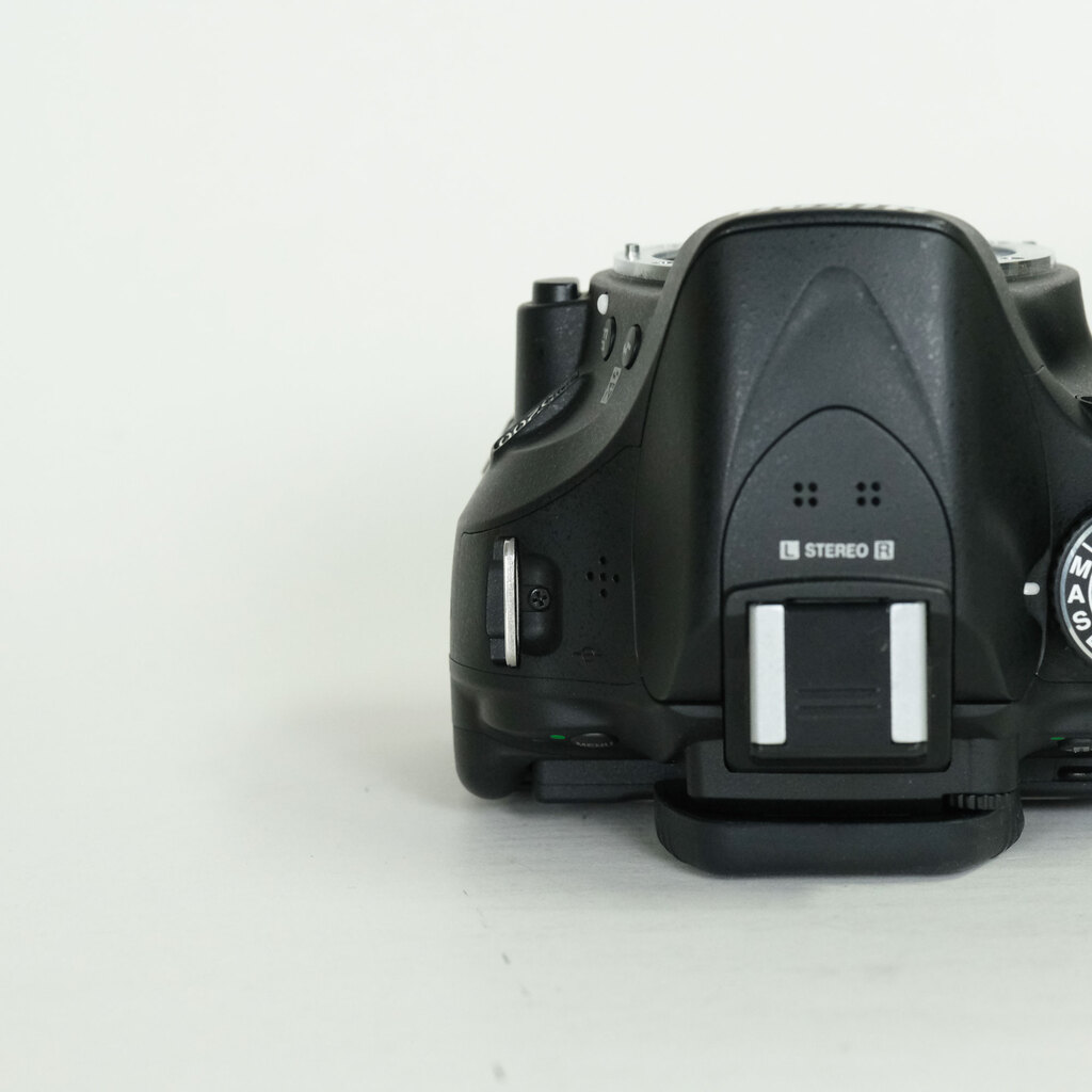 Nikon D5200 ボディ ブラック