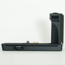 OLYMPUS OM-D E-M5 Mark II