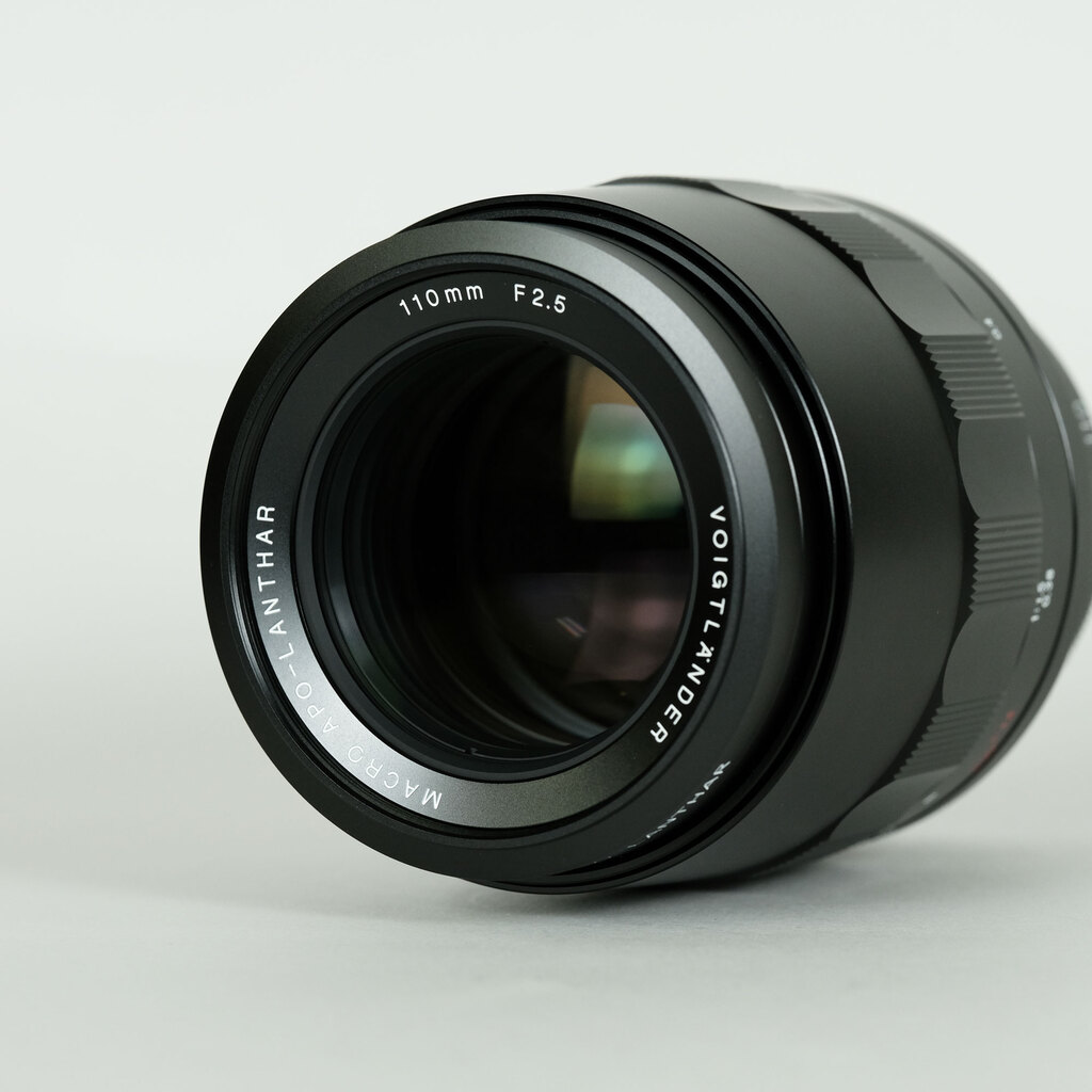 Voigtlander MACRO APO-LANTHAR 110mm F2.5 E-mount(ソニーE用) Voigtlander MACRO APO-LANTHAR 110mm F2.5 E-mount(ソニーE用)