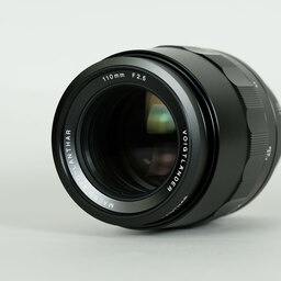 Voigtlander MACRO APO-LANTHAR 110mm F2.5 E-mount(ソニーE用) Voigtlander MACRO APO-LANTHAR 110mm F2.5 E-mount(ソニーE用)