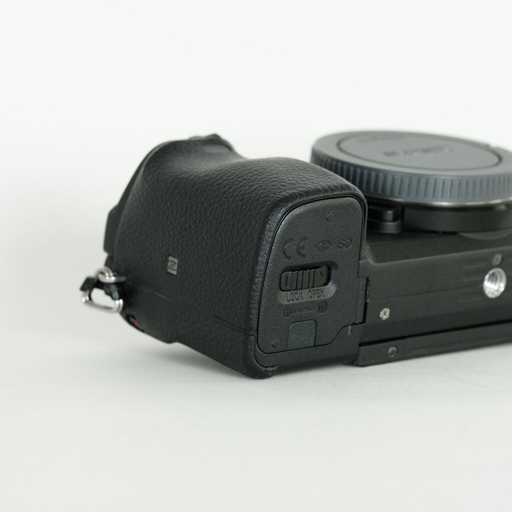 SONY α6300（ILCE-6300）