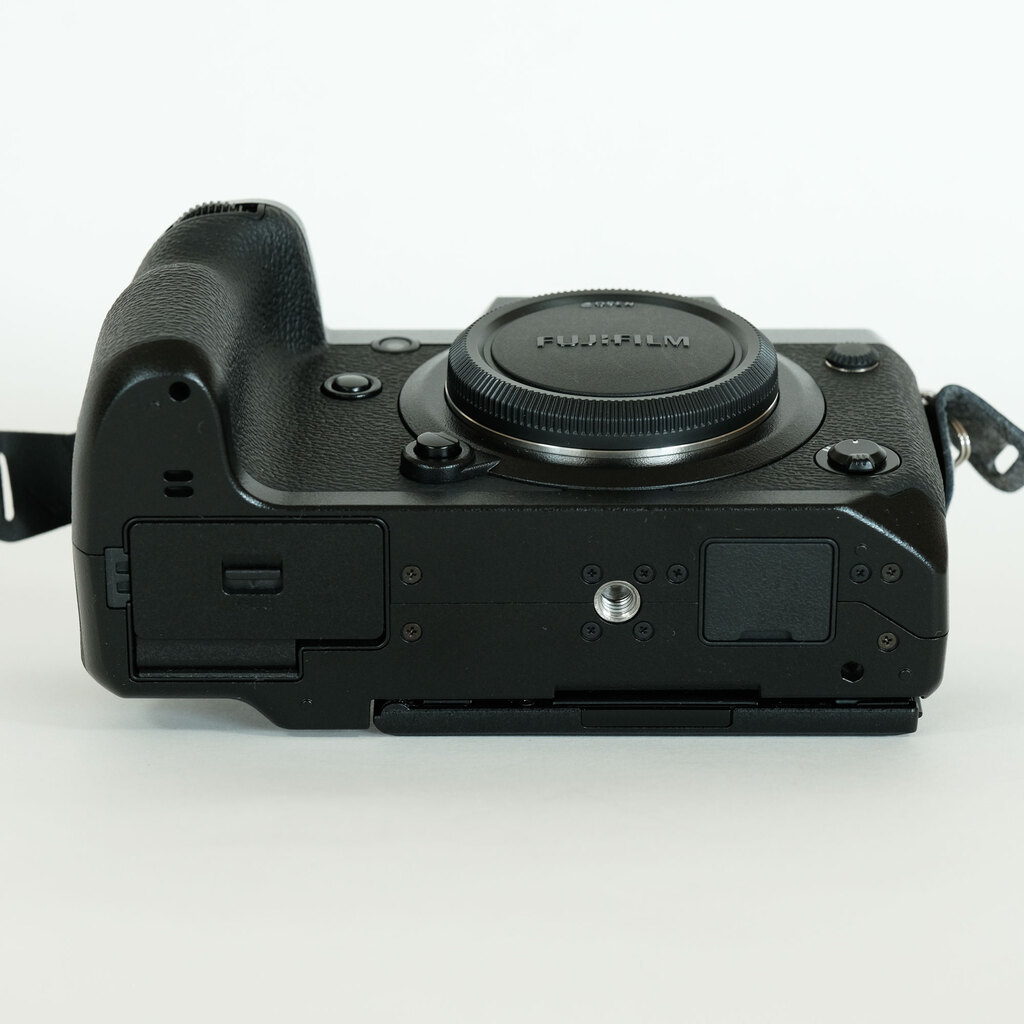 FUJIFILM X-H1の出品 | ONE SCENE（ワンシーン）