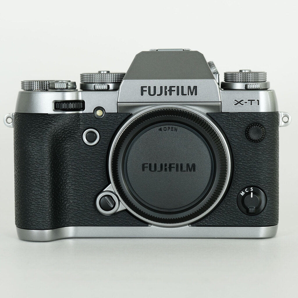 FUJIFILM X-T1