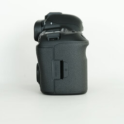 Canon EOS 5D Mark IV