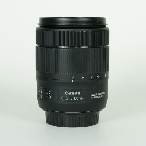 Canon EF-S18-135mm F3.5-5.6 IS USM
