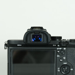 SONY α7 II（ILCE-7M2）
