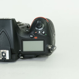 Nikon D810