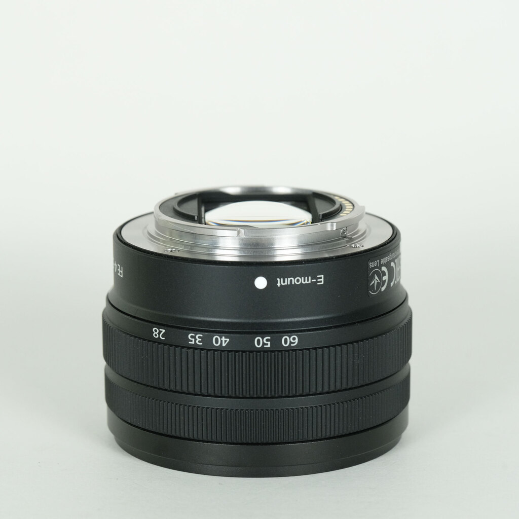 SONY FE 28-60mm F4-5.6 SEL2860の出品 | ONE SCENE（ワンシーン）